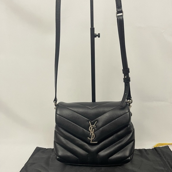 ❌SOLD- YSL toy loulou silver hardware - Picture 2 of 15